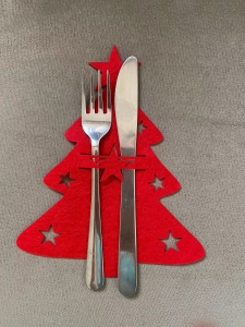 Etui 4 sztuki na sztućce Choinki 