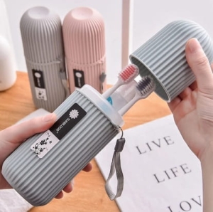 Etui na szczoteczkę i pastę do zębów 