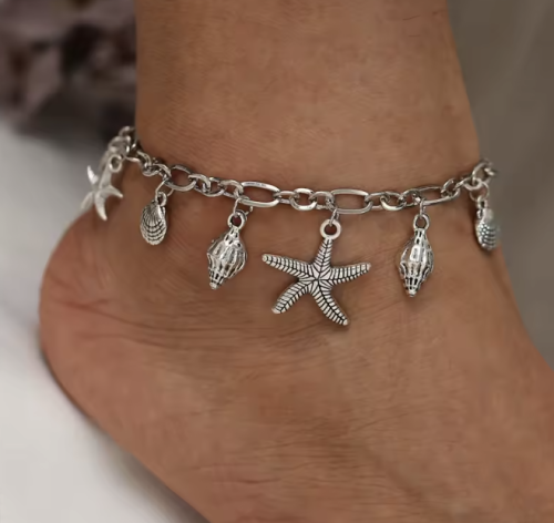 Bransoletka na kostkę z muszelkami