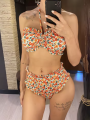 Kwiatowe bikini z falbankami 227