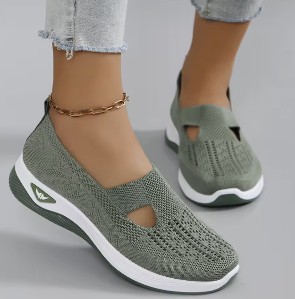 Lekkie buty sportowe damskie z siateczką