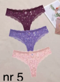 Koronkowe stringi damskie w kwiatowy wzór – eleganckie, zmysłowe i wygodne. Dostępne w różnych kolorach i rozmiarach S–XL. Podkreślają kobiece kształty i dodają pewności siebie.