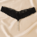 Koronkowe stringi z perłowym paskiem – seksowna bielizna bezkrokowa, która podkreśla kobiece kształty i dodaje pikanterii. Elastyczna koronka, subtelna stymulacja i wygodne dopasowanie.