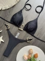 Damskie bikini z ozdobnymi złotymi klamrami. Seksowny strój kąpielowy dostępny w kolorze czarnym, białym, czerwonym, niebieskim i brązowym. Rozmiary S-XXXL.