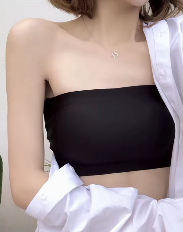 Biustonosz bandeau bez ramiączek z ozdobnym tyłem